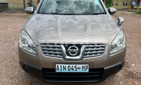 Nunua Ilio tumika Nissan Dualis Brown Gari ndani ya Maputo nchini Maputo