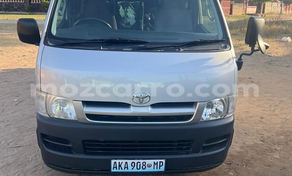 Nunua Ilio tumika Toyota Hiace Nyingine Gari ndani ya Maputo nchini Maputo Nunua Ilio tumika Toyota Hiace Nyingine Gari ndani ya Maputo nchini Maputo