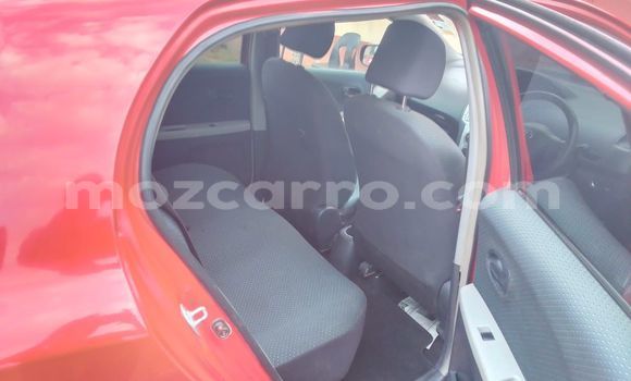 Comprar Usado Toyota Vitz Vermelho Carro em Maputo em Maputo Comprar Usado Toyota Vitz Vermelho Carro em Maputo em Maputo