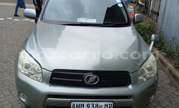 Tenga Tsaru Toyota RAV4 Zvimwe Mota in Maputo in Maputo Tenga Tsaru Toyota RAV4 Zvimwe Mota in Maputo in Maputo