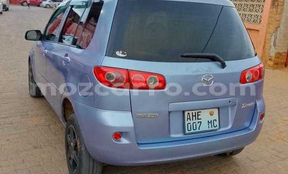 Nunua Ilio tumika Mazda BT-50 Bluu Gari ndani ya Maputo nchini Maputo