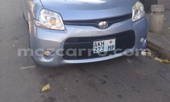 Comprar Usado Toyota Sienta De outros Carro em Maputo em Maputo