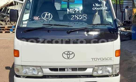 Nunua Mpya Toyota Dyna Nyeupe Lori ndani ya Maputo nchini Maputo
