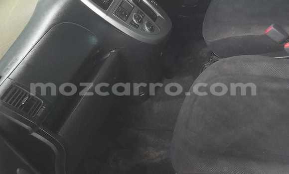 Buy Used Toyota Ractis Silver Car in Maputo in Maputo Buy Used Toyota Ractis Silver Car in Maputo in Maputo