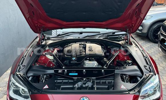 Nunua Ilio tumika BMW 6-Series Nyekundu Gari ndani ya Maputo nchini Maputo