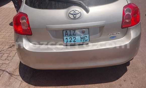 Comprar Usado Toyota Auris Prata Carro em Maputo em Maputo Comprar Usado Toyota Auris Prata Carro em Maputo em Maputo