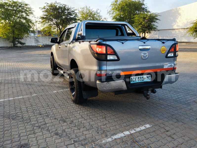 Big with watermark mazda bt 50 maputo maputo 33904