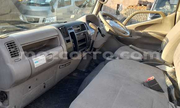 Nunua Mpya Toyota Dyna Nyeupe Lori ndani ya Maputo nchini Maputo Nunua Mpya Toyota Dyna Nyeupe Lori ndani ya Maputo nchini Maputo