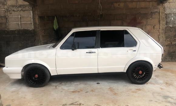 Buy Used Volkswagen Golf White Car in Maputo in Maputo Buy Used Volkswagen Golf White Car in Maputo in Maputo