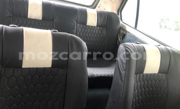 Buy Used Volkswagen Golf White Car in Maputo in Maputo Buy Used Volkswagen Golf White Car in Maputo in Maputo