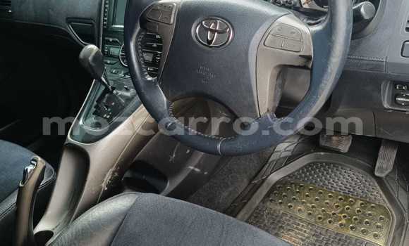 Tenga Tsaru Toyota Blade Bhurawuni Mota in Maputo in Maputo Tenga Tsaru Toyota Blade Bhurawuni Mota in Maputo in Maputo