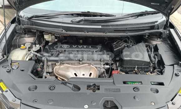 Tenga Tsaru Toyota Blade Bhurawuni Mota in Maputo in Maputo Tenga Tsaru Toyota Blade Bhurawuni Mota in Maputo in Maputo