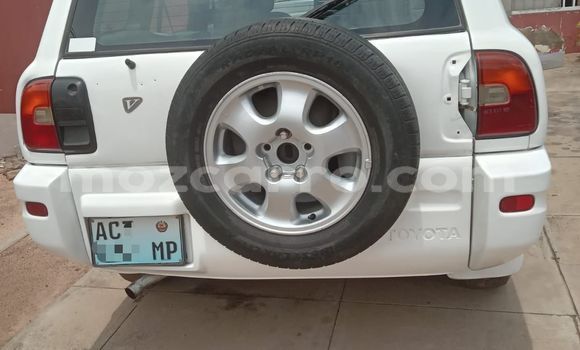 Comprar Usado Toyota RAV4 Branco Carro em Maputo em Maputo Comprar Usado Toyota RAV4 Branco Carro em Maputo em Maputo