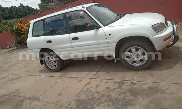 Comprar Usado Toyota RAV4 Branco Carro em Maputo em Maputo Comprar Usado Toyota RAV4 Branco Carro em Maputo em Maputo