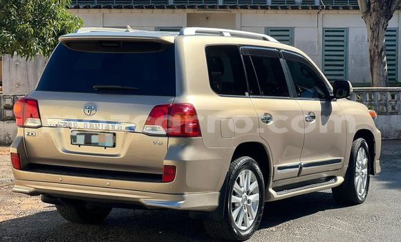 Tenga Tsaru Toyota Land Cruiser Zvimwe Mota in Maputo in Maputo Tenga Tsaru Toyota Land Cruiser Zvimwe Mota in Maputo in Maputo