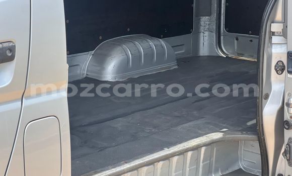 Nunua Ilio tumika Toyota Hiace Nyingine Gari ndani ya Maputo nchini Maputo Nunua Ilio tumika Toyota Hiace Nyingine Gari ndani ya Maputo nchini Maputo