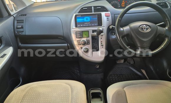 Comprar Usado Toyota Ractis Branco Carro em Maputo em Maputo Comprar Usado Toyota Ractis Branco Carro em Maputo em Maputo