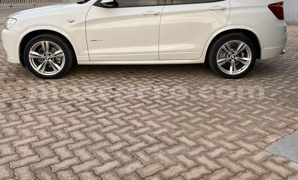 Nunua Ilio tumika BMW X3 Nyeupe Gari ndani ya Maputo nchini Maputo Nunua Ilio tumika BMW X3 Nyeupe Gari ndani ya Maputo nchini Maputo