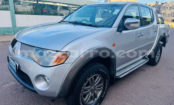 Tenga Tsaru Mitsubishi Triton Zvimwe Mota in Maputo in Maputo Tenga Tsaru Mitsubishi Triton Zvimwe Mota in Maputo in Maputo