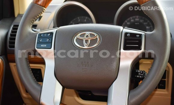 Nunua Imported Toyota Prado Nyeupe Gari ndani ya Import - Dubai nchini Cabo Delgado Nunua Imported Toyota Prado Nyeupe Gari ndani ya Import - Dubai nchini Cabo Delgado