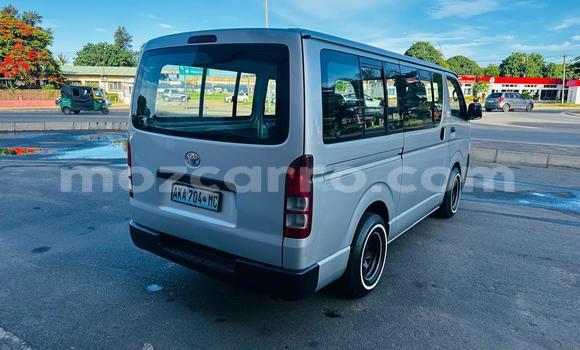 Tenga Tsaru Toyota Hiace Zvimwe Mota in Maputo in Maputo Tenga Tsaru Toyota Hiace Zvimwe Mota in Maputo in Maputo