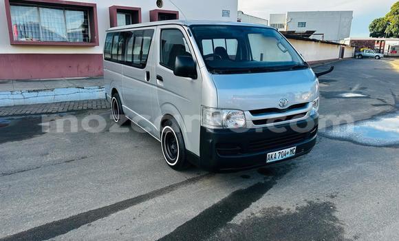 Tenga Tsaru Toyota Hiace Zvimwe Mota in Maputo in Maputo Tenga Tsaru Toyota Hiace Zvimwe Mota in Maputo in Maputo