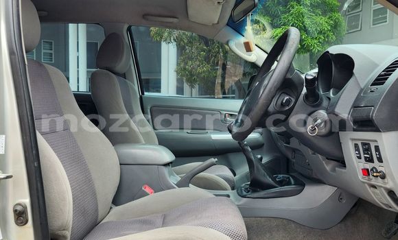 Comprar Novo Toyota Hilux Castanho Carro em Maputo em Maputo Comprar Novo Toyota Hilux Castanho Carro em Maputo em Maputo