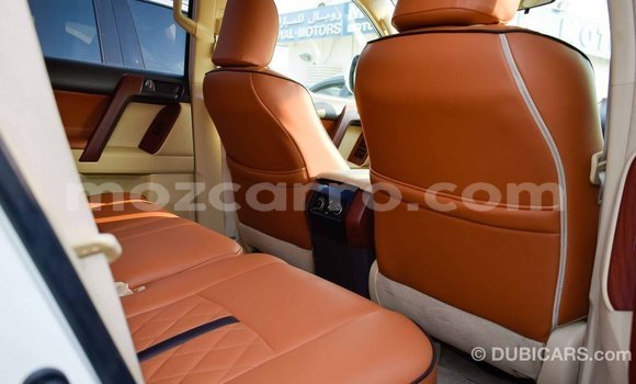 Comprar Importar Toyota Prado Branco Carro em Import - Dubai em Cabo Delgado Comprar Importar Toyota Prado Branco Carro em Import - Dubai em Cabo Delgado