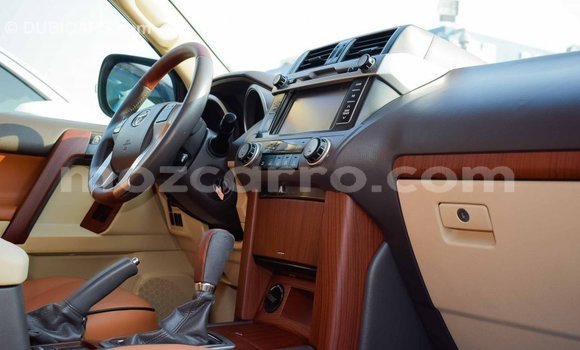 Comprar Importar Toyota Prado Branco Carro em Import - Dubai em Cabo Delgado Comprar Importar Toyota Prado Branco Carro em Import - Dubai em Cabo Delgado