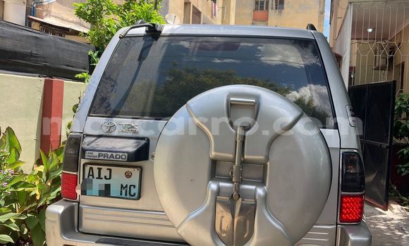 Tenga Tsaru Toyota Land Cruiser Prado Sirivha Mota in Maputo in Maputo Tenga Tsaru Toyota Land Cruiser Prado Sirivha Mota in Maputo in Maputo