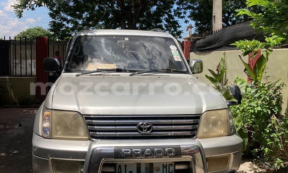 Tenga Tsaru Toyota Land Cruiser Prado Sirivha Mota in Maputo in Maputo Tenga Tsaru Toyota Land Cruiser Prado Sirivha Mota in Maputo in Maputo