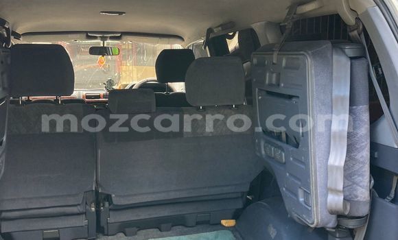 Nunua Ilio tumika Toyota Land Cruiser Prado Nyingine Gari ndani ya Maputo nchini Maputo Nunua Ilio tumika Toyota Land Cruiser Prado Nyingine Gari ndani ya Maputo nchini Maputo