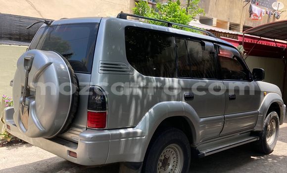 Nunua Ilio tumika Toyota Land Cruiser Prado Nyingine Gari ndani ya Maputo nchini Maputo Nunua Ilio tumika Toyota Land Cruiser Prado Nyingine Gari ndani ya Maputo nchini Maputo
