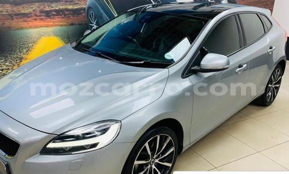 Buy Used Volvo 300 Series Silver Car in Maputo in Maputo Buy Used Volvo 300 Series Silver Car in Maputo in Maputo