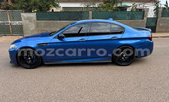 Comprar Usado BMW M5 Azul Carro em Maputo em Maputo Comprar Usado BMW M5 Azul Carro em Maputo em Maputo