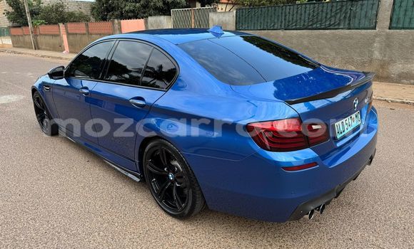 Comprar Usado BMW M5 Azul Carro em Maputo em Maputo Comprar Usado BMW M5 Azul Carro em Maputo em Maputo