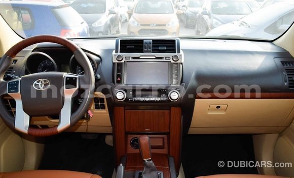 Nunua Imported Toyota Prado Nyeupe Gari ndani ya Import - Dubai nchini Cabo Delgado Nunua Imported Toyota Prado Nyeupe Gari ndani ya Import - Dubai nchini Cabo Delgado