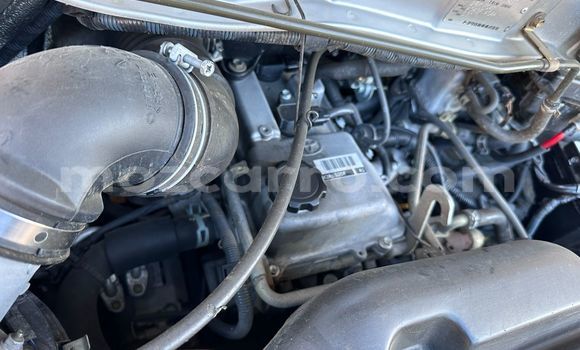 Tenga Tsaru Toyota Regius Zvimwe Mota in Maputo in Maputo Tenga Tsaru Toyota Regius Zvimwe Mota in Maputo in Maputo