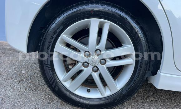 Buy Used Toyota Ractis White Car in Maputo in Maputo Buy Used Toyota Ractis White Car in Maputo in Maputo