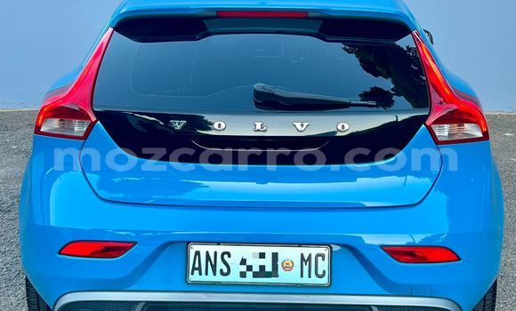 Buy Used Volvo V40 Blue Car in Maputo in Maputo Buy Used Volvo V40 Blue Car in Maputo in Maputo