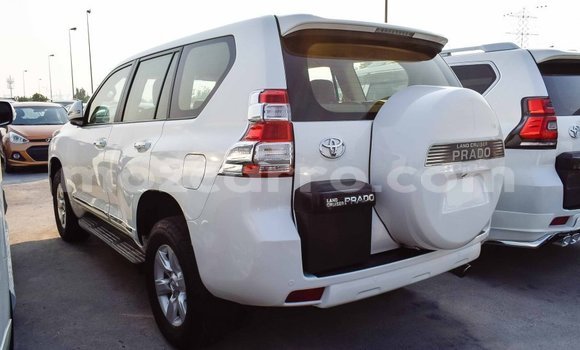 Nunua Imported Toyota Prado Nyeupe Gari ndani ya Import - Dubai nchini Cabo Delgado Nunua Imported Toyota Prado Nyeupe Gari ndani ya Import - Dubai nchini Cabo Delgado