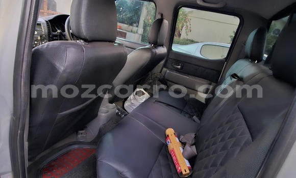 Tenga Tsaru Mazda BT-50 Zvimwe Mota in Maputo in Maputo Tenga Tsaru Mazda BT-50 Zvimwe Mota in Maputo in Maputo