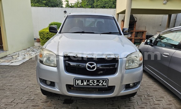 Tenga Tsaru Mazda BT-50 Zvimwe Mota in Maputo in Maputo Tenga Tsaru Mazda BT-50 Zvimwe Mota in Maputo in Maputo