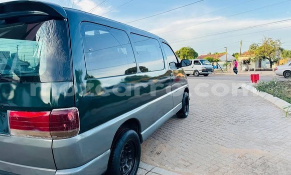 Tenga Tsaru Toyota Regius Zvimwe Mota in Maputo in Maputo Tenga Tsaru Toyota Regius Zvimwe Mota in Maputo in Maputo