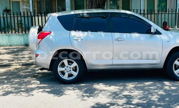 Nunua Ilio tumika Toyota RAV4 Nyingine Gari ndani ya Maputo nchini Maputo Nunua Ilio tumika Toyota RAV4 Nyingine Gari ndani ya Maputo nchini Maputo