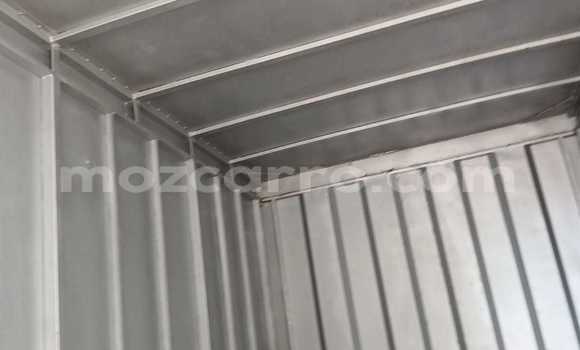 Tenga Tsaru Isuzu 117 Chena Mota in Maputo in Maputo Tenga Tsaru Isuzu 117 Chena Mota in Maputo in Maputo