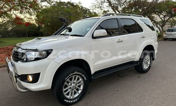 Tenga Tsaru Toyota Fortuner Chena Mota in Maputo in Maputo Tenga Tsaru Toyota Fortuner Chena Mota in Maputo in Maputo
