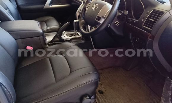 Comprar Usado Toyota Land Cruiser Preto Carro em Maputo em Maputo Comprar Usado Toyota Land Cruiser Preto Carro em Maputo em Maputo