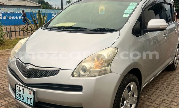 Comprar Usado Toyota Ractis De outros Carro em Maputo em Maputo Comprar Usado Toyota Ractis De outros Carro em Maputo em Maputo