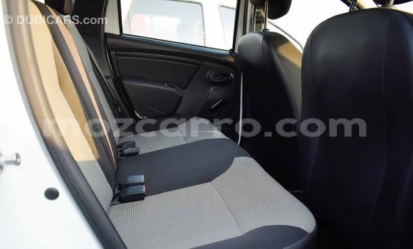 Comprar Importar Renault Duster Branco Carro em Import - Dubai em Cabo Delgado Comprar Importar Renault Duster Branco Carro em Import - Dubai em Cabo Delgado
